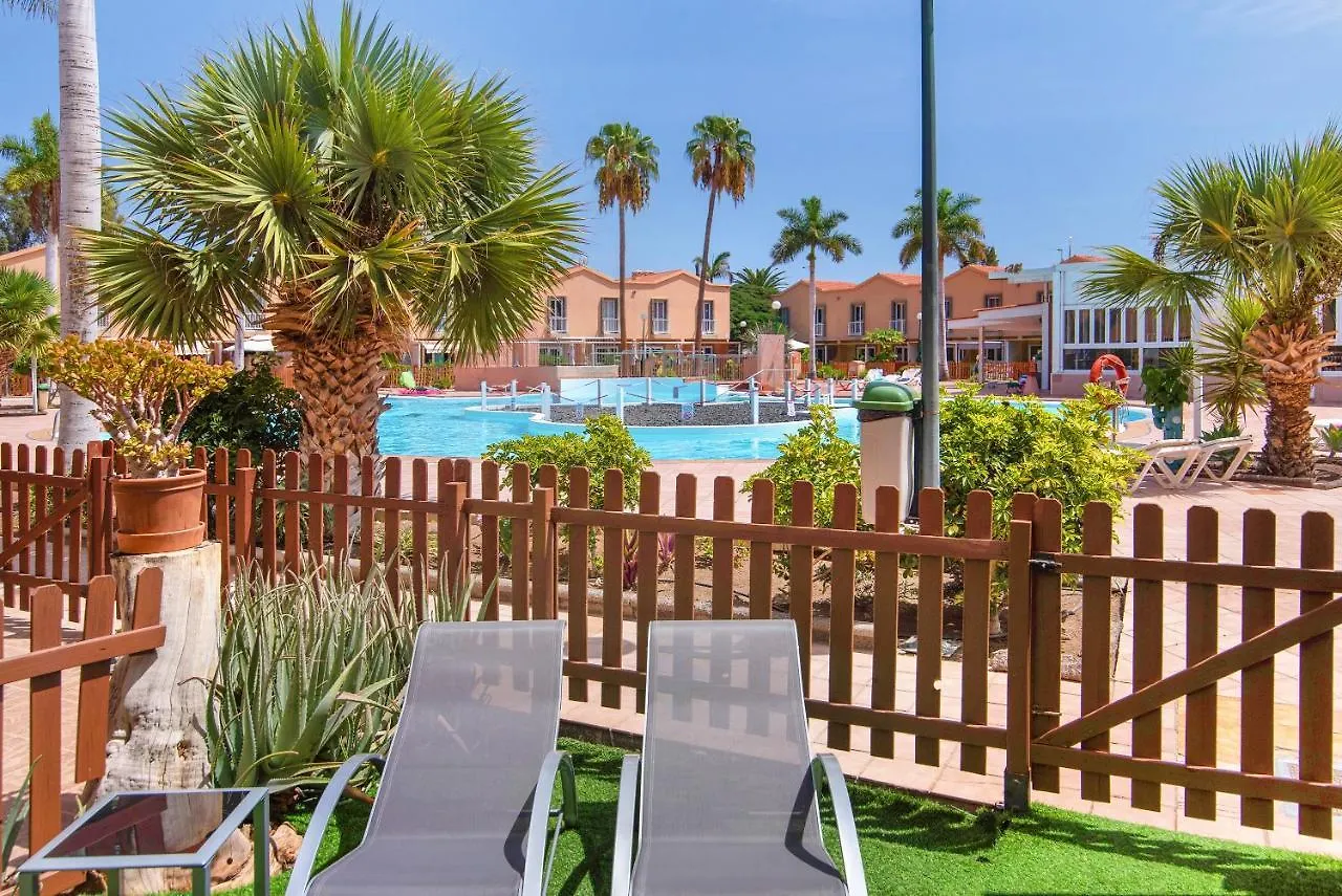 Oasis Pool View Apartment Maspalomas
